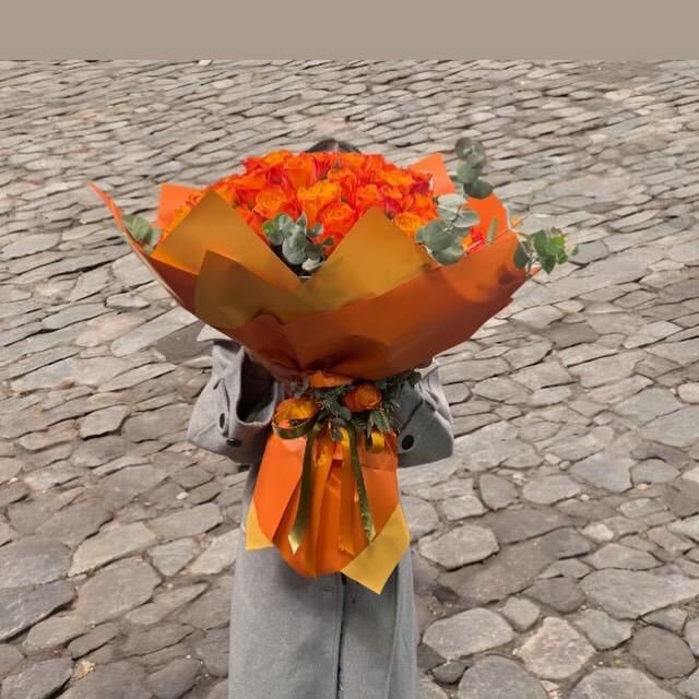 Turuncu Gül Buketi
