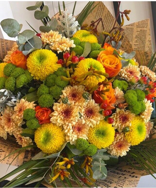 Sarı renkli Buketler