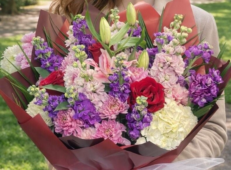 Mevsimsel  Renkli Buketler