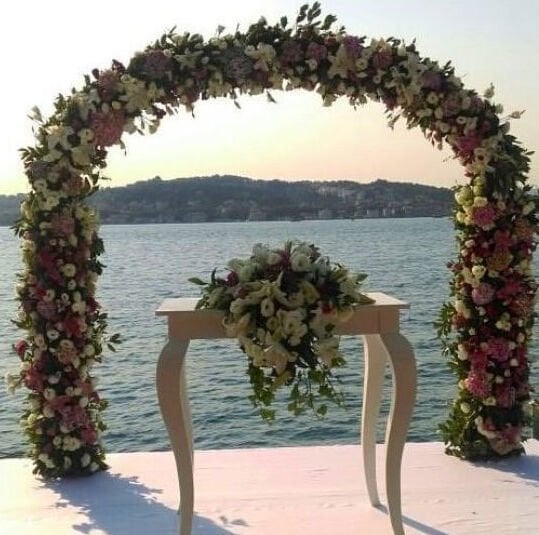 Tak & Nikah Kürsüsü