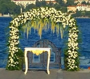 Tak & Nikah Kürsüsü