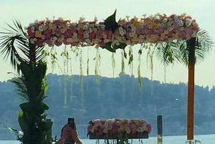 Tak & Nikah Kürsüsü