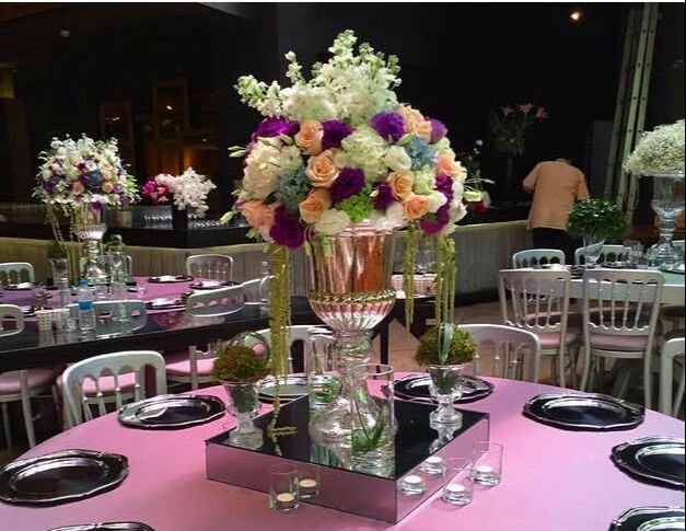 Masa çiçekleri