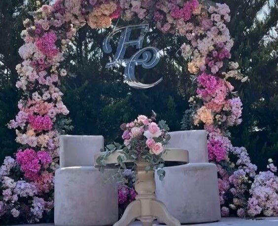 Tak & Nikah Kürsüsü