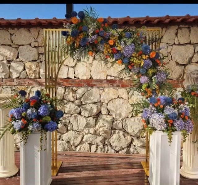 Tak & Nikah Kürsüsü