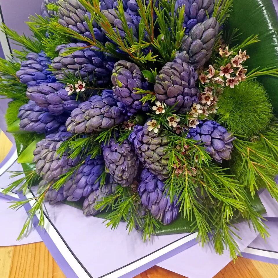 Mor Sümbül Buketi