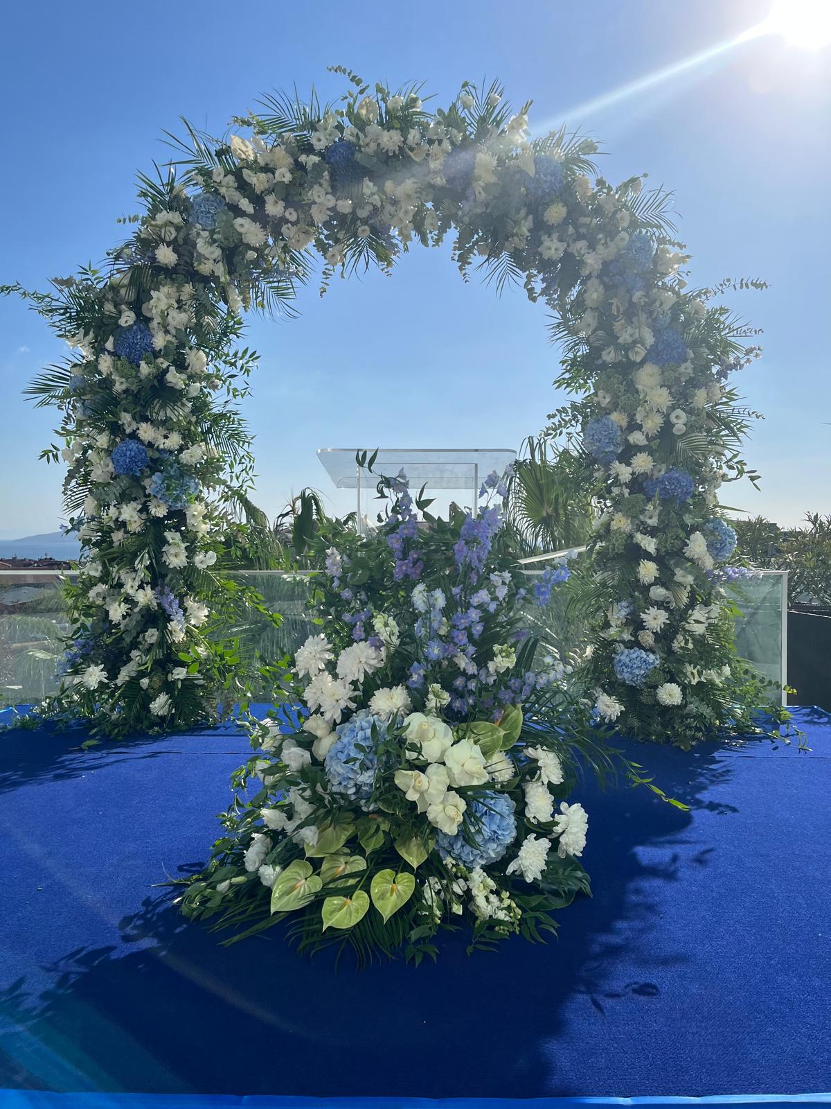 Nikah Kürsüsü Ve Tak — portföy görseli