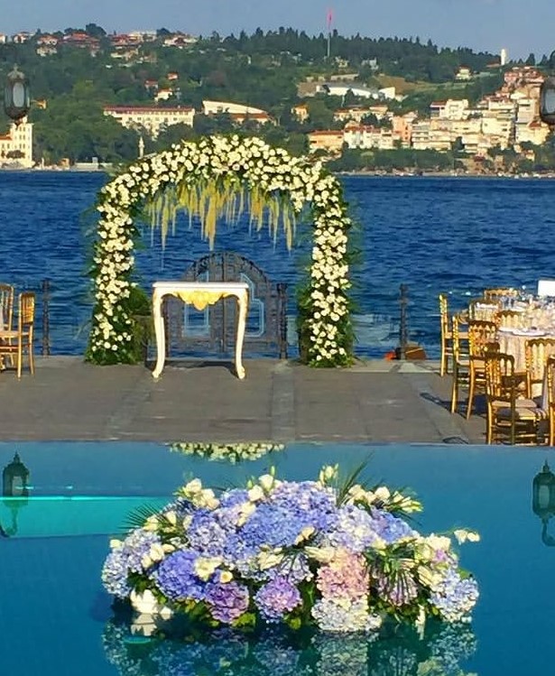 Nikah Kürsüsü Ve Tak — portföy görseli