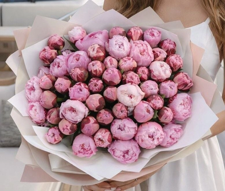 51.Pembe Şakayık Buketi